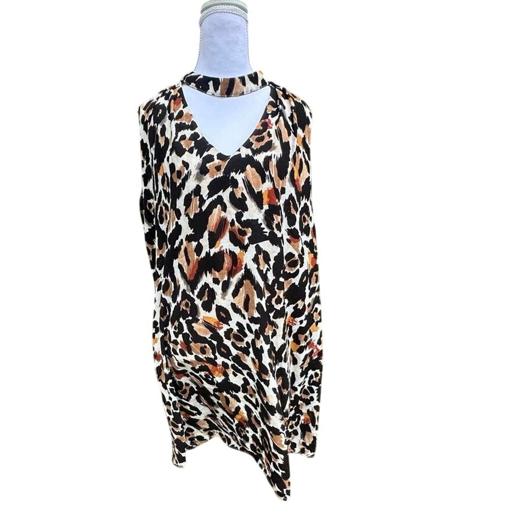 LUX II Leopard Large Loose Stretch Long Sleeve Key Hole Neck Knee Length Dress